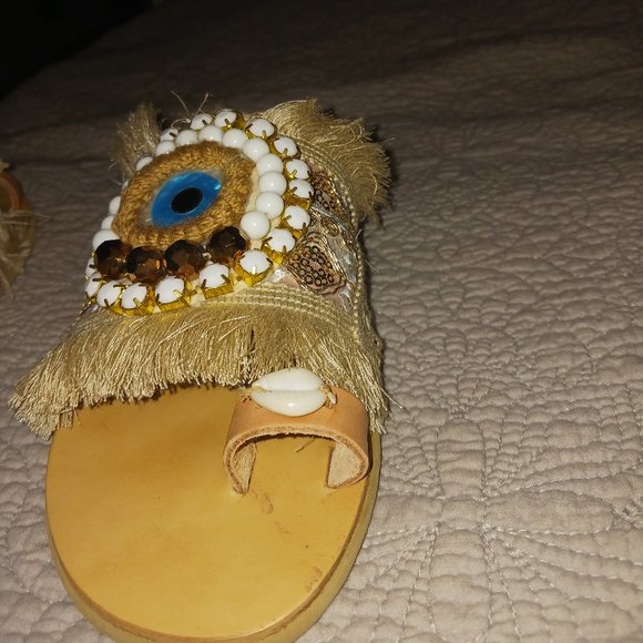 Greek Beautiful leather Sandals - Picture 2 of 4